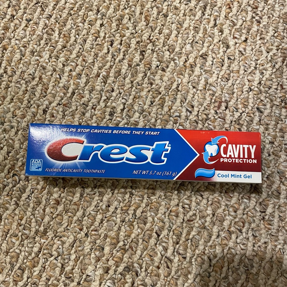 🔴4/$15 BUNDLE ONLY🔴 Crest Toothpaste